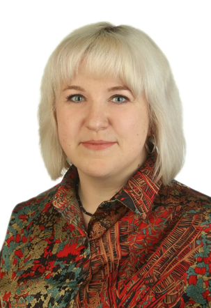 Давыдовская Анастасия Юрьевна - куратор Атомного класса, учитель математики.